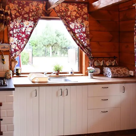 Cozy Home, בית נופש Junoszyno